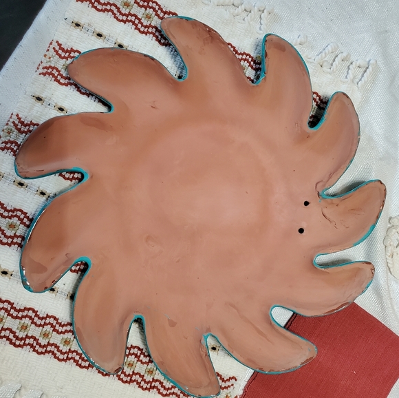 Eclipse Decor - Picture 4 of 4